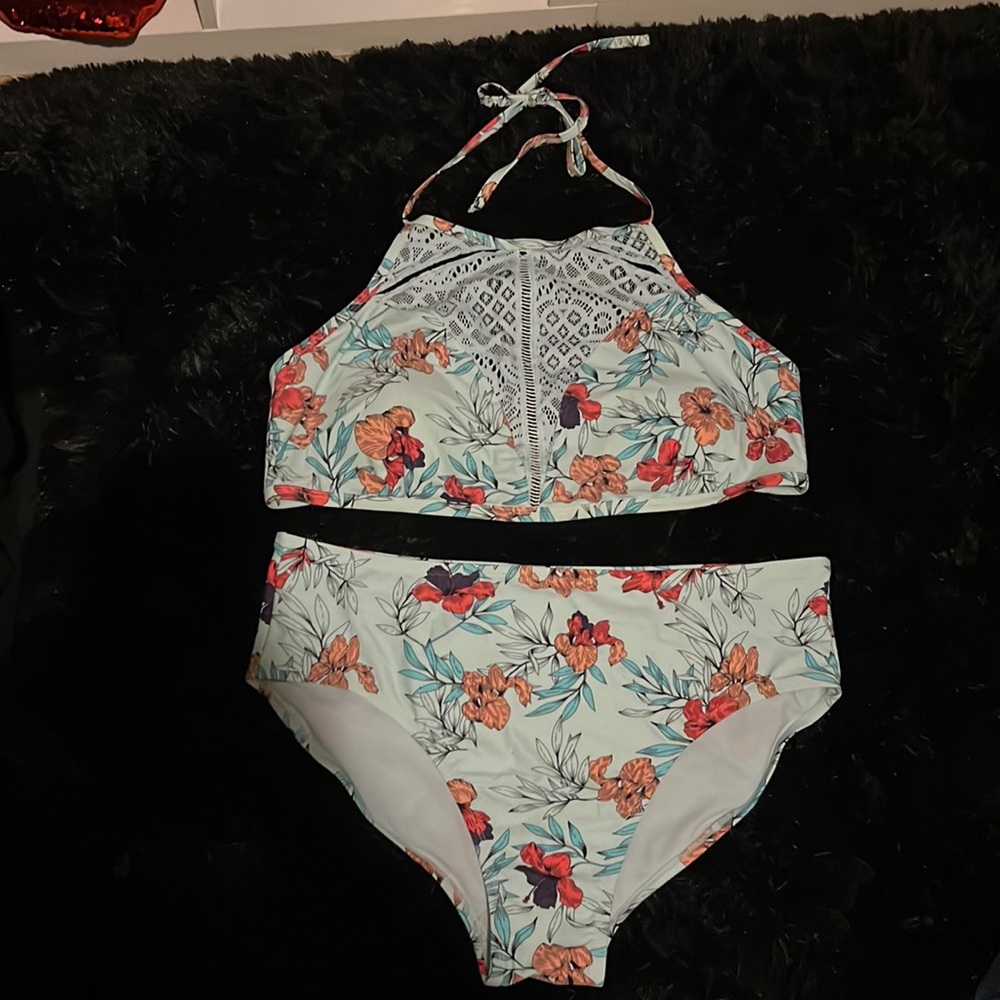 2piece bathing suit